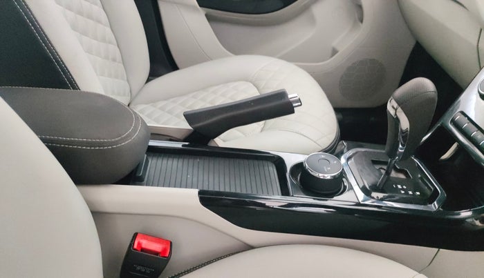 2022 Tata NEXON XZA PLUS SUNROOF DUAL TONE PETROL, Petrol, Automatic, 43,080 km, Gear Lever