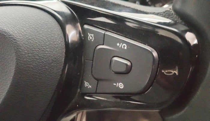 2022 Tata NEXON XZA PLUS SUNROOF DUAL TONE PETROL, Petrol, Automatic, 43,080 km, Adaptive Cruise Control