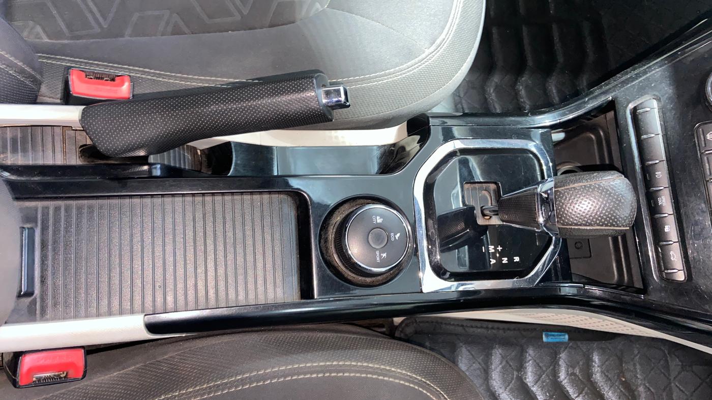 2021 Tata NEXON XZA PLUS SUNROOF PETROL, Petrol, Automatic, 62,017 km, Gear Lever