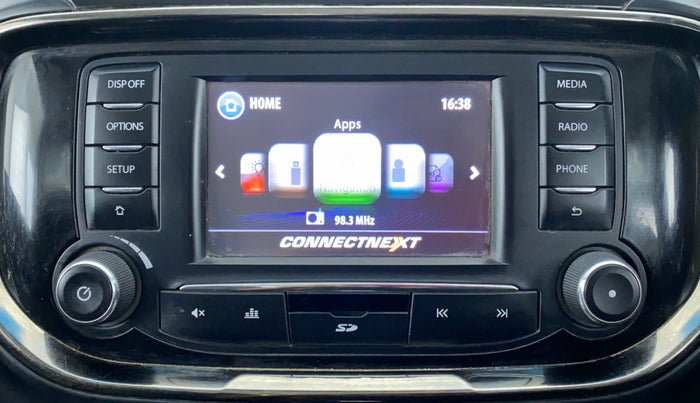 2018 Tata Hexa Varicor 400 XMA, Diesel, Automatic, 77,208 km, Infotainment System