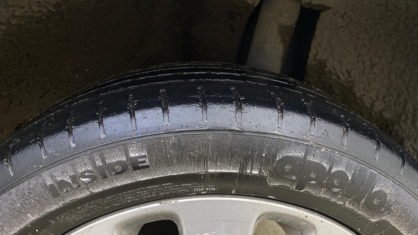 2017 Maruti Baleno ZETA CVT PETROL 1.2, Petrol, Automatic, 94,060 km, Left Rear Tyre Tread
