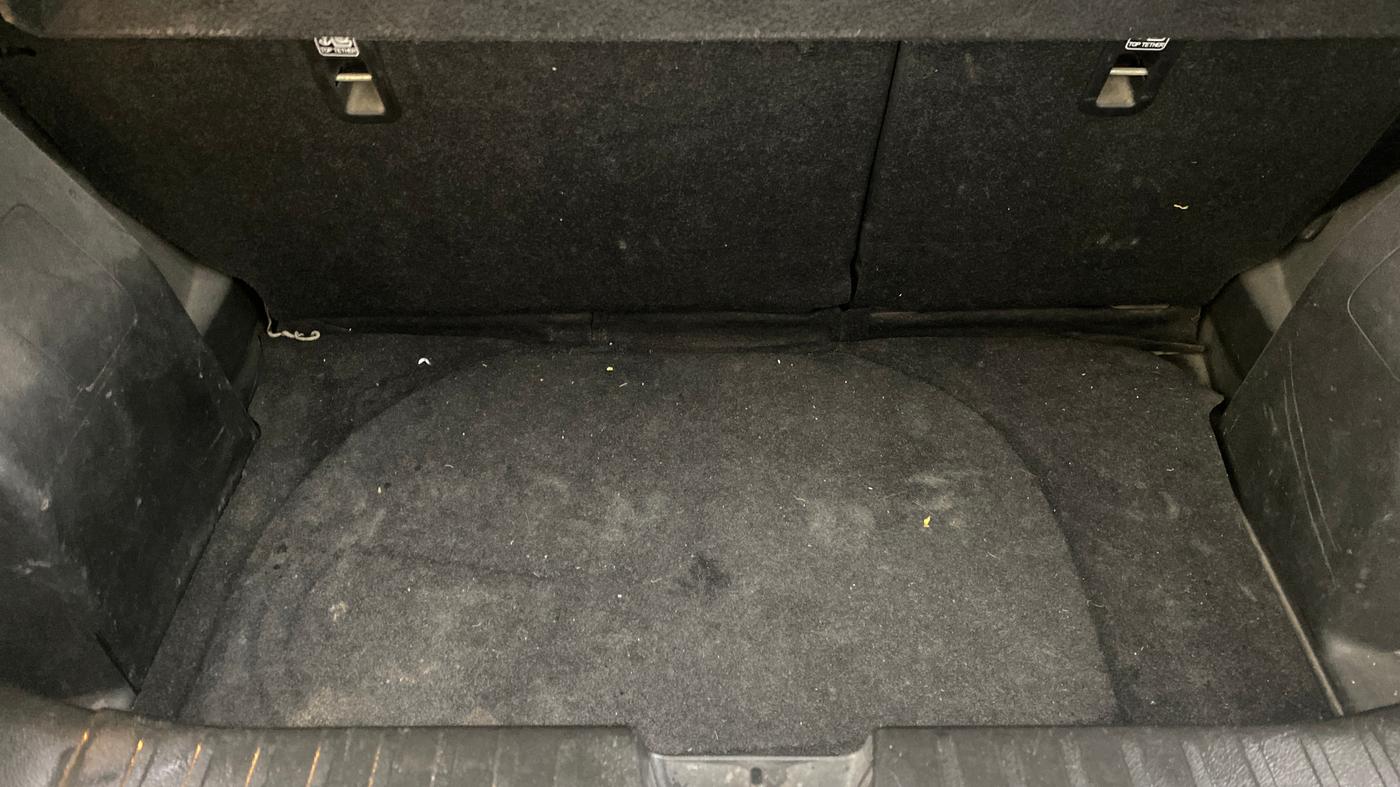 2017 Maruti Baleno ZETA CVT PETROL 1.2, Petrol, Automatic, 94,060 km, Boot Inside