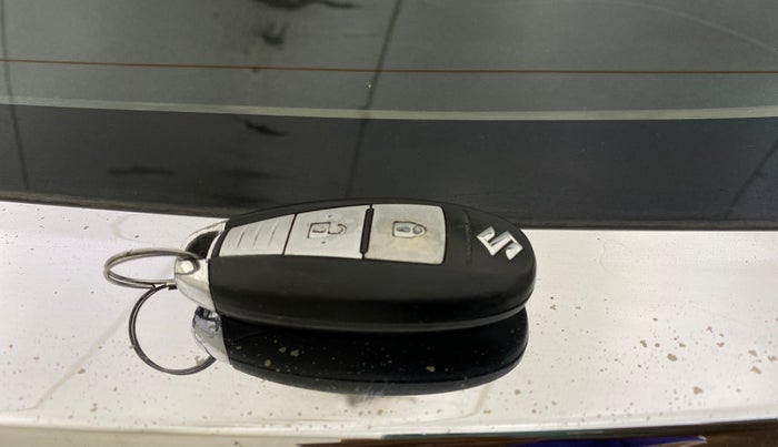 2017 Maruti Baleno ZETA CVT PETROL 1.2, Petrol, Automatic, 93,923 km, Key Close Up