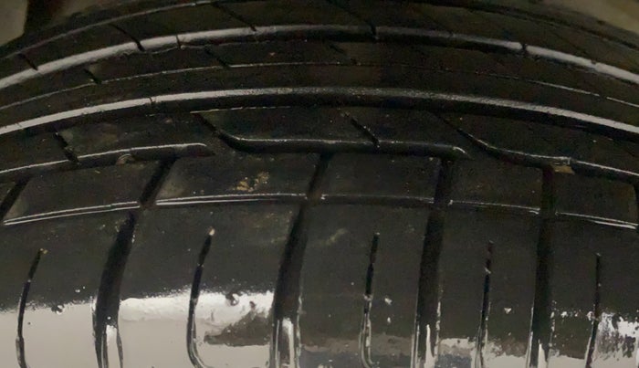 2024 Tata NEXON CREATIVE+ DCA 1.2 PETROL, Petrol, Automatic, 30,907 km, Right Rear Tyre Tread