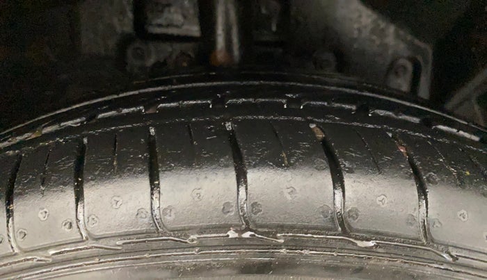 2014 Ford Ecosport AMBIENTE 1.5L PETROL, Petrol, Manual, 66,633 km, Right Front Tyre Tread