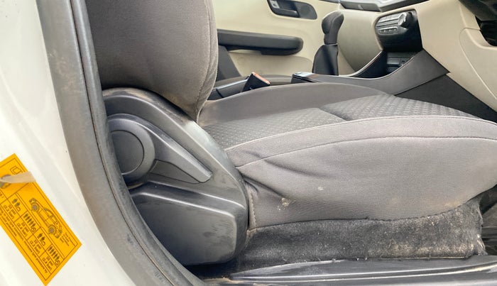 2022 Tata ALTROZ XM PLUS PETROL, Petrol, Manual, 69,373 km, Driver Side Adjustment Panel