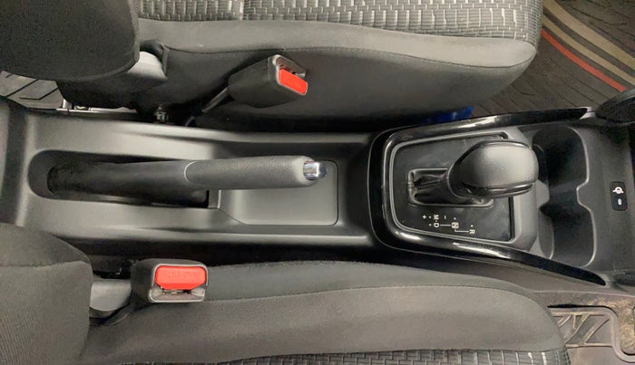 2024 Maruti Swift ZXI PLUS AMT DUAL TONE, Petrol, Automatic, 5,119 km, Gear Lever