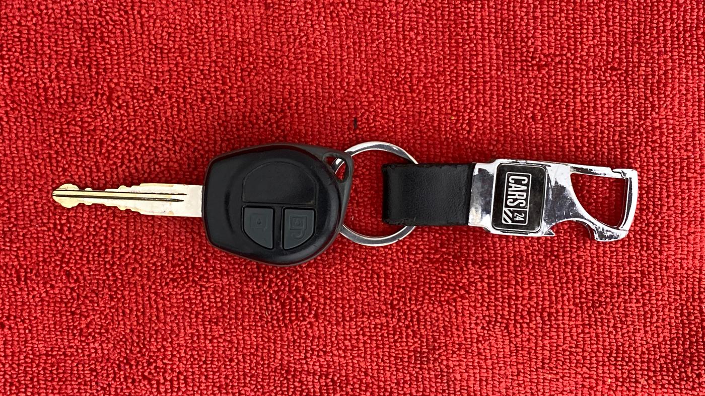 2018 Maruti Wagon R 1.0 VXI, Petrol, Manual, 83,070 km, Key Close Up