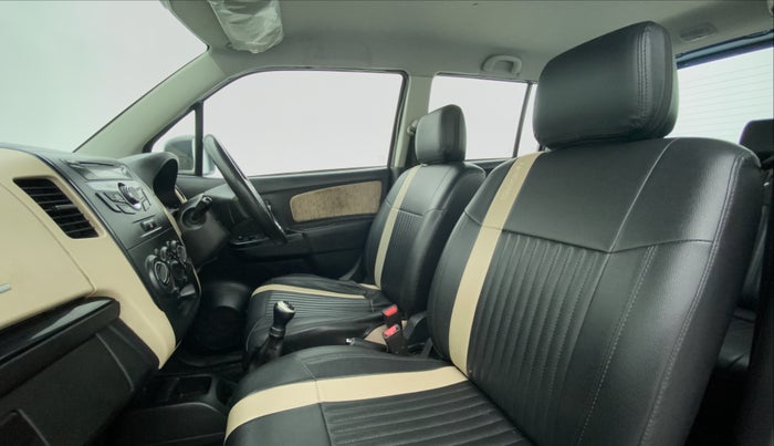 2018 Maruti Wagon R 1.0 VXI, Petrol, Manual, 83,070 km, Right Side Front Door Cabin