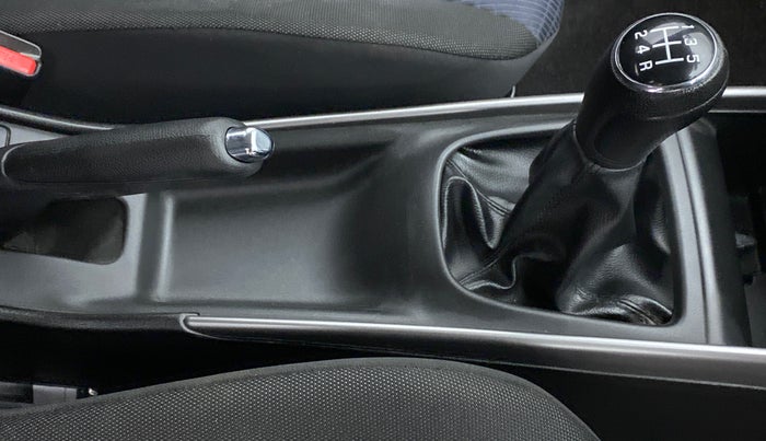 2021 Maruti Baleno ZETA PETROL 1.2, Petrol, Manual, 14,408 km, Gear Lever