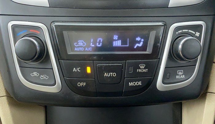 2015 Maruti Ciaz VXI PLUS, Petrol, Manual, 76,262 km, Automatic Climate Control