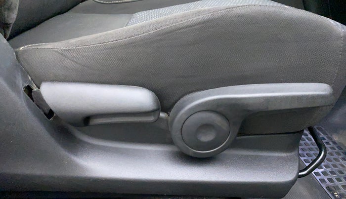 2018 Maruti S Cross ZETA 1.3 SHVS, Diesel, Manual, 20,341 km, Driver Side Adjustment Panel