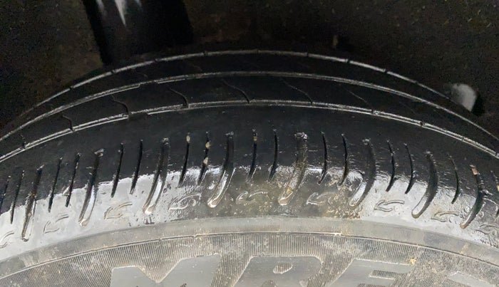 2019 Maruti Baleno DELTA PETROL 1.2, Petrol, Manual, 36,899 km, Right Rear Tyre Tread