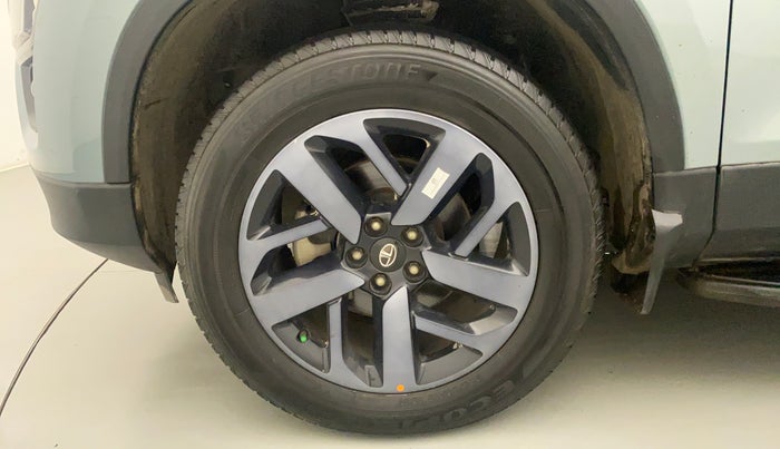 2022 Tata Safari XZA PLUS ADVENTURE, Diesel, Automatic, 42,408 km, Left Front Wheel