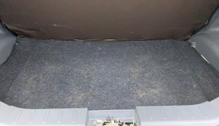 2015 Maruti Alto 800 LXI, Petrol, Manual, 42,837 km, Boot Inside