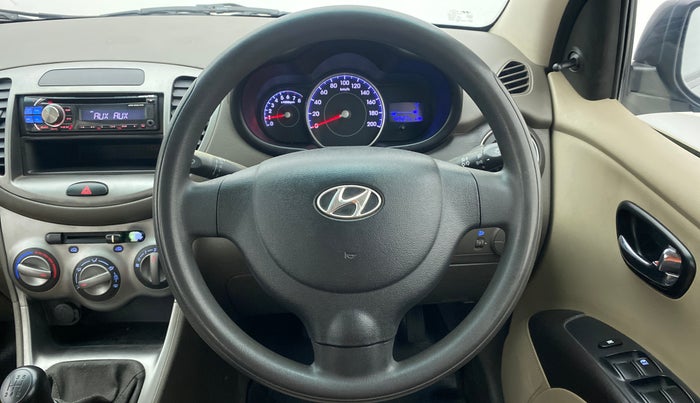 2011 Hyundai i10 MAGNA 1.1, Petrol, Manual, 42,576 km, Steering Wheel Close Up