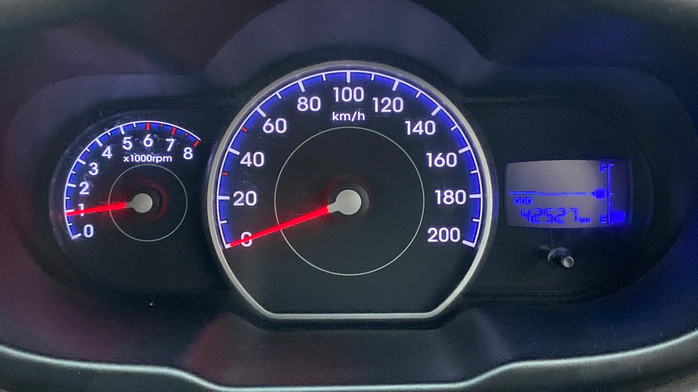 2011 Hyundai i10 MAGNA 1.1, Petrol, Manual, 42,576 km, Odometer Image