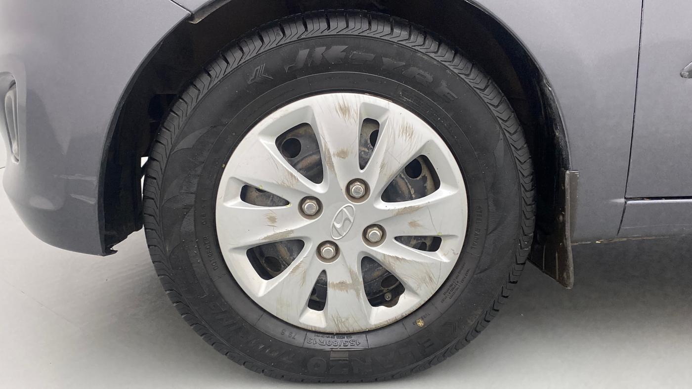 2011 Hyundai i10 MAGNA 1.1, Petrol, Manual, 42,576 km, Left Front Wheel