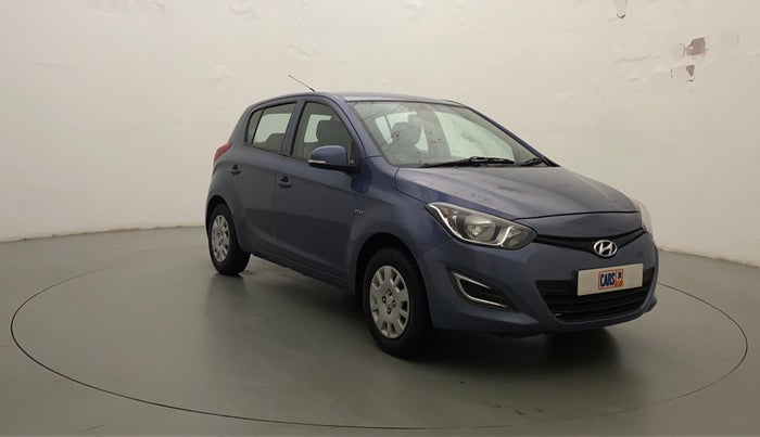 2013 Hyundai i20 MAGNA (O) 1.2, CNG, Manual, 52,084 km, Right Front Diagonal