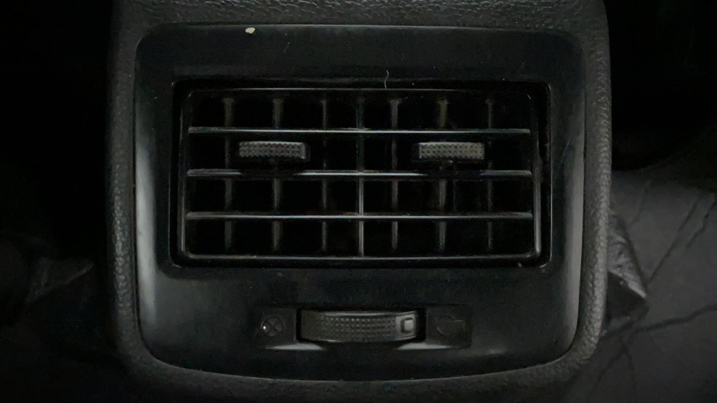 2017 Hyundai Grand i10 MAGNA 1.2 KAPPA VTVT, CNG, Manual, 82,848 km, Rear AC Vents