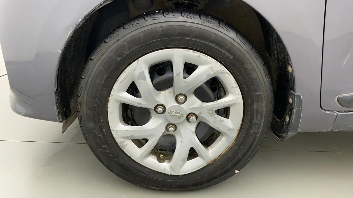 2017 Hyundai Grand i10 MAGNA 1.2 KAPPA VTVT, CNG, Manual, 82,848 km, Left Front Wheel