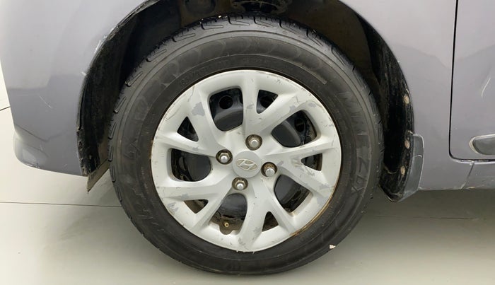 2017 Hyundai Grand i10 MAGNA 1.2 KAPPA VTVT, CNG, Manual, 82,848 km, Left Front Wheel