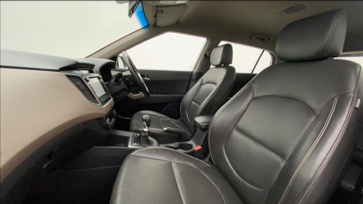 2015 Hyundai Creta SX (O) 1.6 DIESEL, Diesel, Manual, 81,266 km, Right Side Front Door Cabin