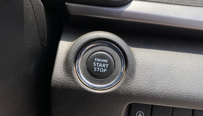 2022 Maruti XL6 ZETA AT, Petrol, Automatic, 28,712 km, Keyless Start/ Stop Button