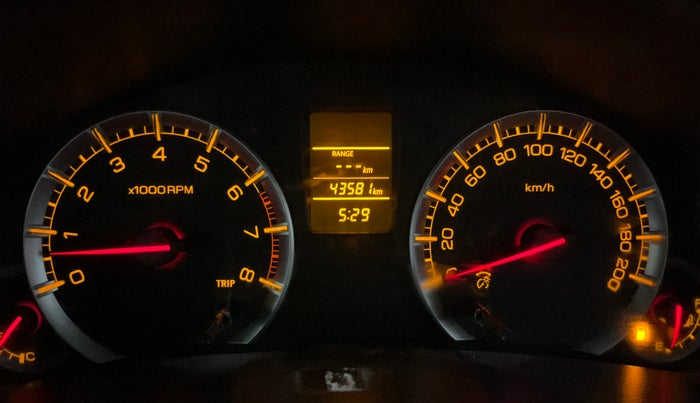 2015 Maruti Swift Dzire VXI, Petrol, Manual, 43,581 km, Odometer Image