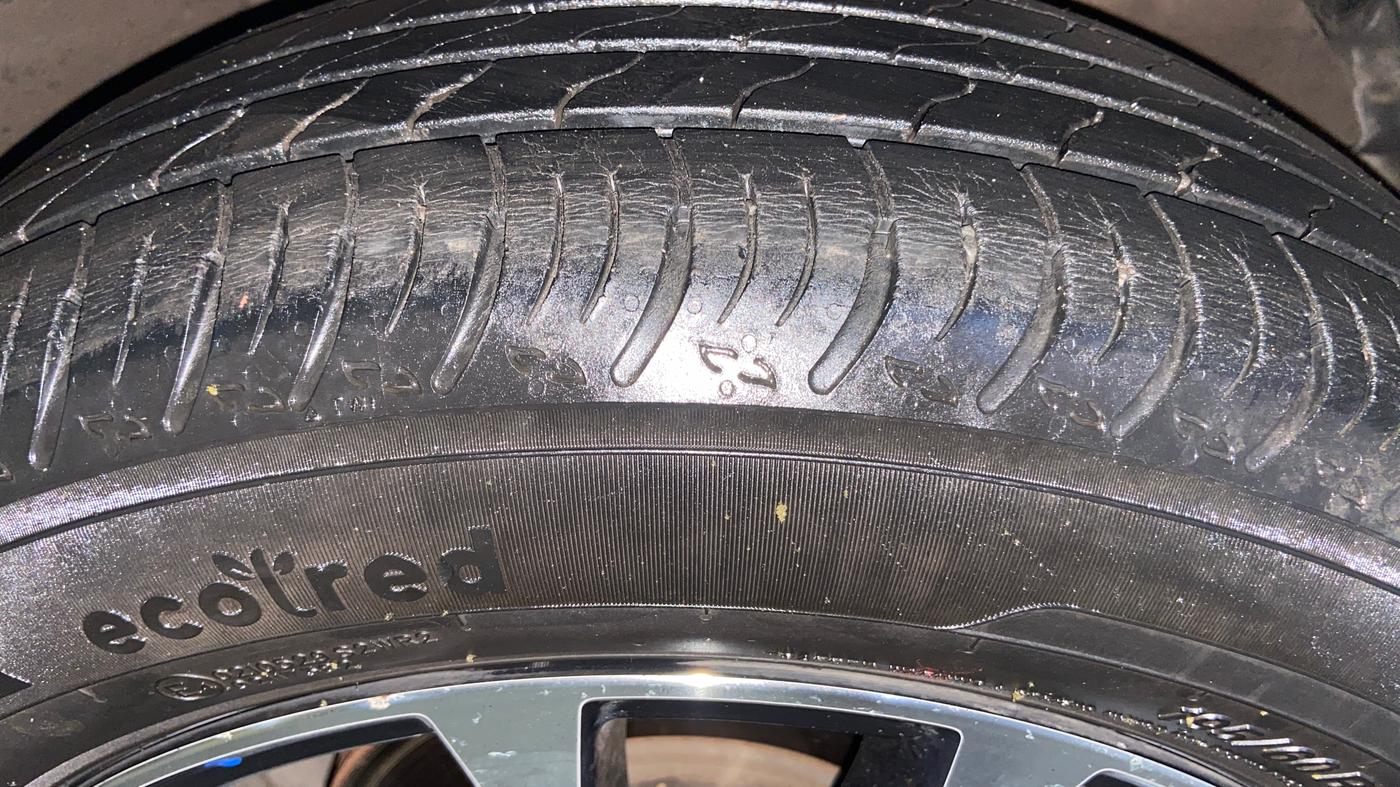 2022 Maruti XL6 ZETA MT, Petrol, Manual, 34,335 km, Right Front Tyre Tread