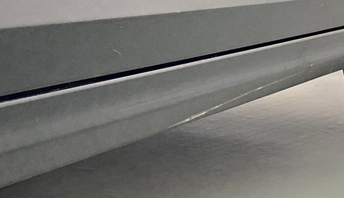 2019 Hyundai Verna 1.6 VTVT SX + AT, Petrol, Automatic, 31,573 km, Right running board - Minor scratches