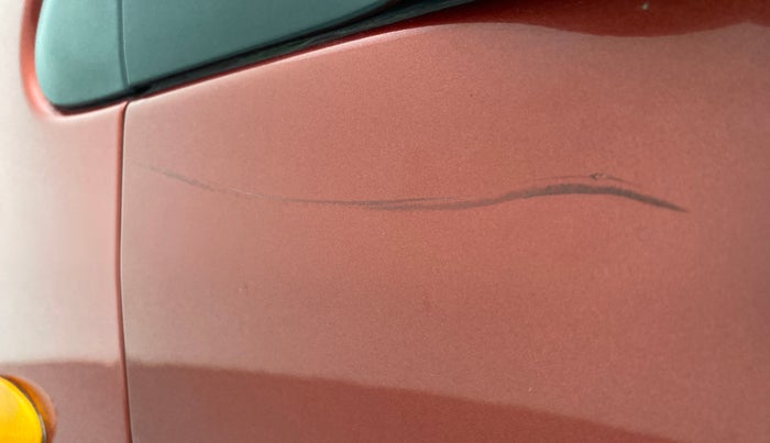 2017 Maruti Wagon R 1.0 VXI AMT, Petrol, Automatic, 83,980 km, Front passenger door - Minor scratches