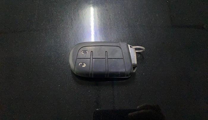 2020 Jeep Compass LIMITED PLUS PETROL AT, Petrol, Automatic, 40,079 km, Key Close Up