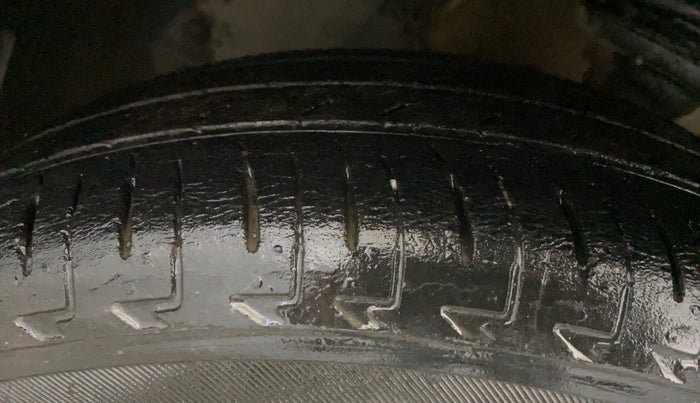 2021 Maruti IGNIS ZETA 1.2, Petrol, Manual, 56,679 km, Left Front Tyre Tread