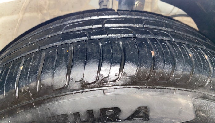 2022 Maruti Swift ZXI, Petrol, Manual, 44,785 km, Right Front Tyre Tread