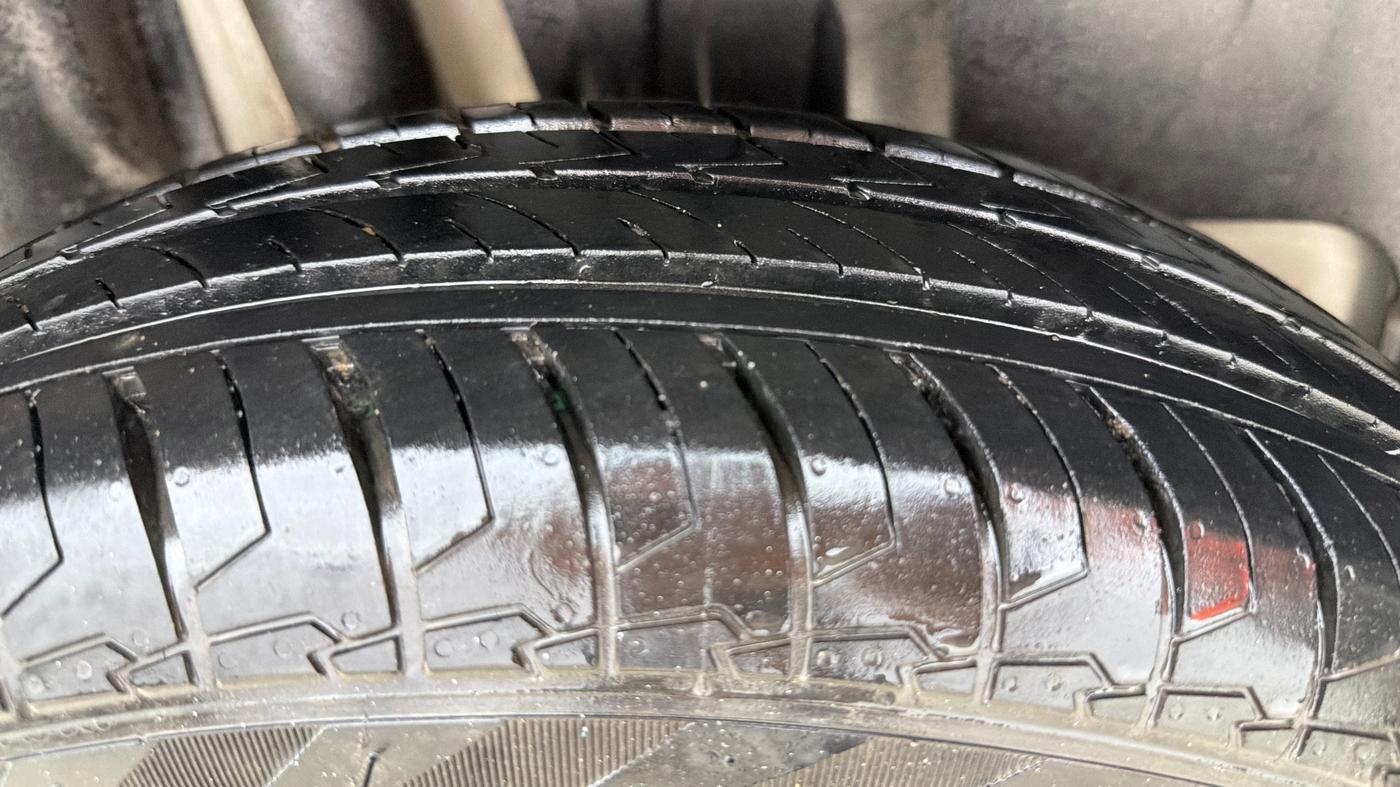 2023 Maruti Swift LXI, Petrol, Manual, 17,794 km, Right Rear Tyre Tread
