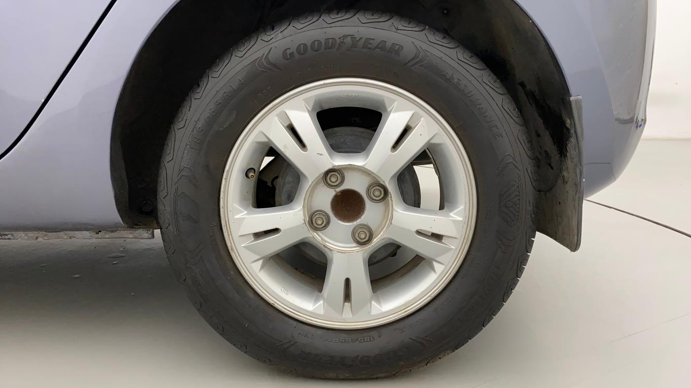 2011 Hyundai i20 ASTA 1.2, Petrol, Manual, 1,03,360 km, Left Rear Wheel