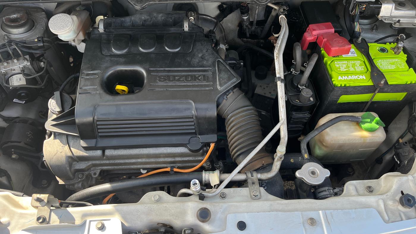 2017 Maruti Wagon R 1.0 VXI (O) AMT, Petrol, Automatic, 20,635 km, Engine View