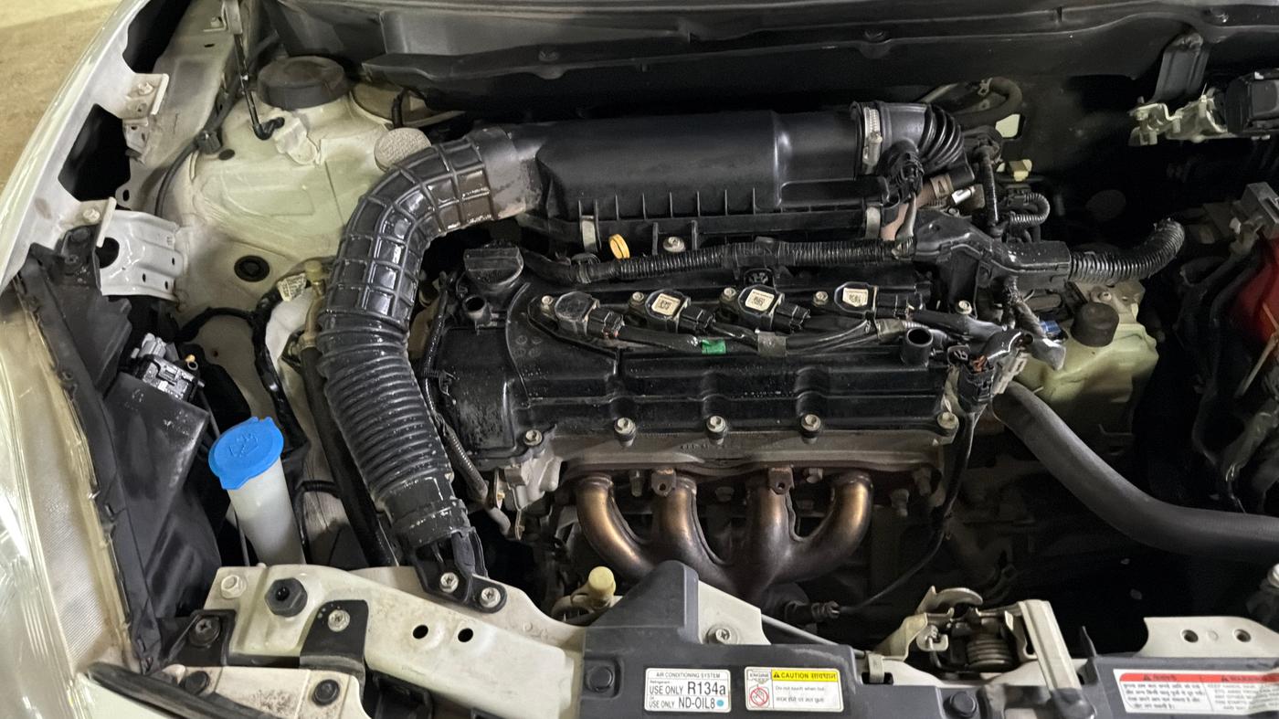 2019 Maruti Dzire ZXI AMT, Petrol, Automatic, 61,101 km, Engine View - Right