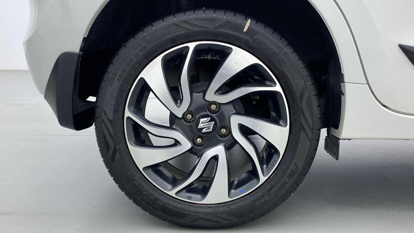 2020 Maruti Baleno ALPHA 1.2K12  AT, Petrol, Automatic, 6,403 km, Right Rear Wheel