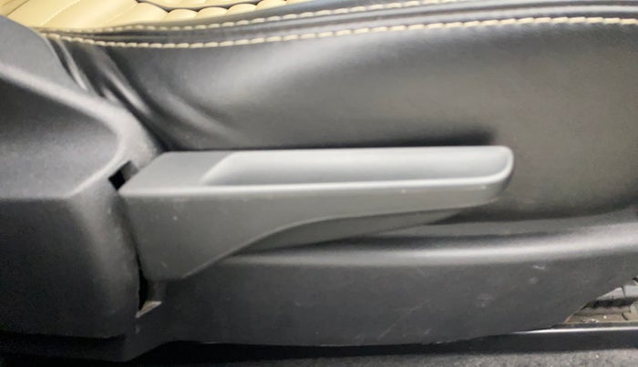 2022 Skoda SLAVIA AMBITION 1.0L TSI AT, Petrol, Automatic, 59,150 km, Driver Side Adjustment Panel