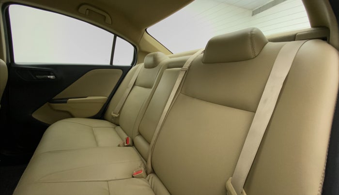 2018 Honda City SV MT PETROL, Petrol, Manual, 48,125 km, Right Side Rear Door Cabin