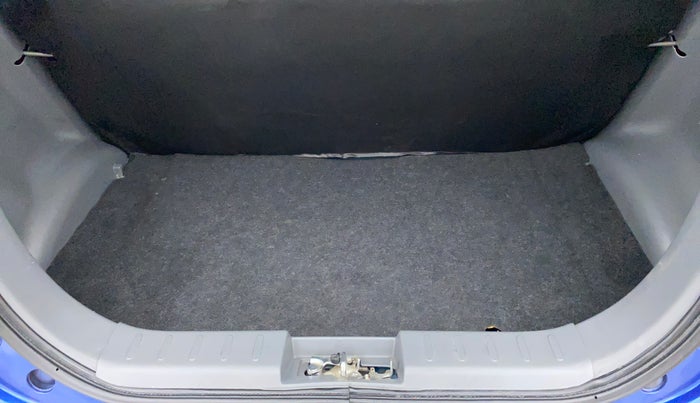 2013 Maruti Alto 800 LXI, Petrol, Manual, 13,708 km, Boot Inside