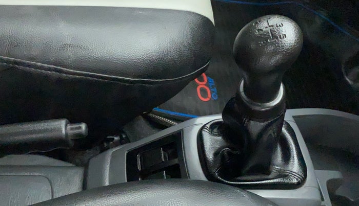 2013 Maruti Alto 800 LXI, Petrol, Manual, 13,708 km, Gear Lever