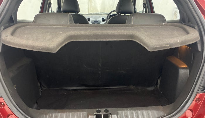 2015 Ford New Figo TREND 1.2 PETROL, Petrol, Manual, 97,235 km, Boot Inside