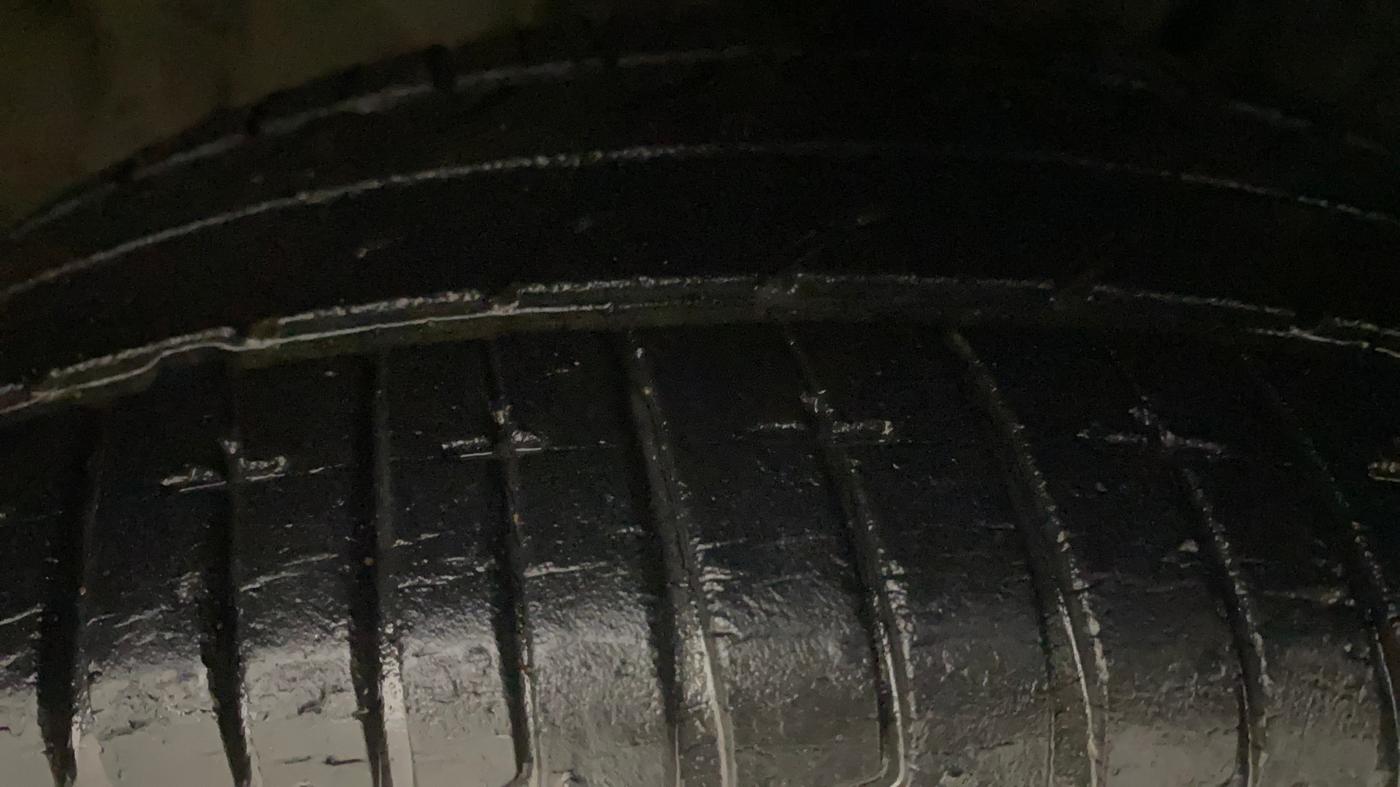 2014 Nissan Micra XV CVT, Petrol, Automatic, 29,525 km, Right Front Tyre Tread
