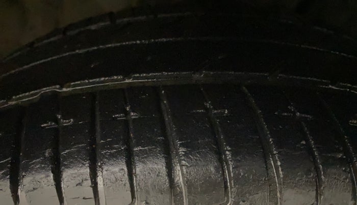 2014 Nissan Micra XV CVT, Petrol, Automatic, 29,525 km, Right Front Tyre Tread