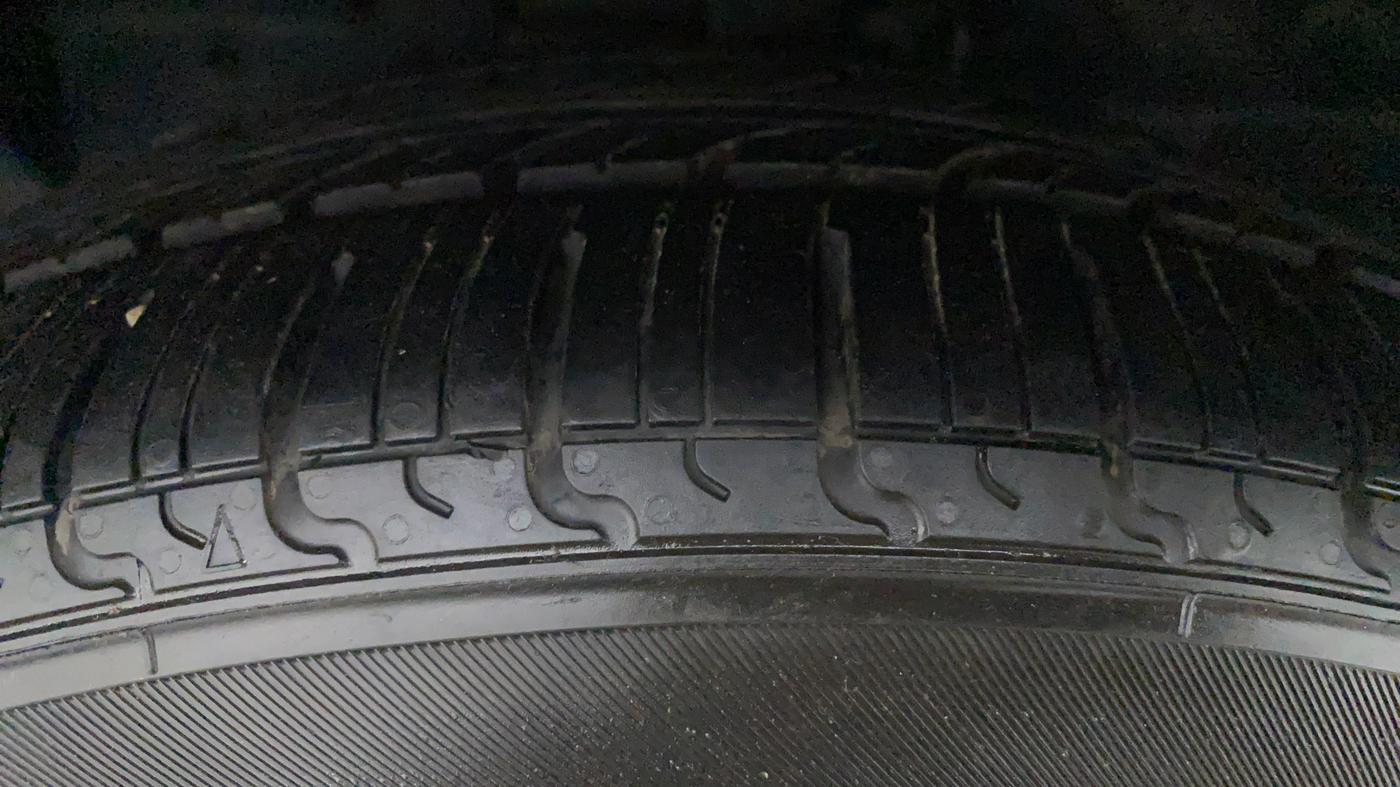 2018 Ford FREESTYLE TREND 1.5 TDCI MT, Diesel, Manual, 85,142 km, Left Front Tyre Tread