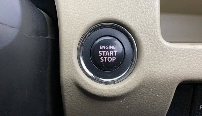 2017 Maruti Ciaz ALPHA 1.4 PETROL, Petrol, Manual, 1,20,798 km, Keyless Start/ Stop Button