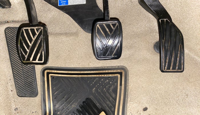 2017 Maruti Ciaz ALPHA 1.4 PETROL, Petrol, Manual, 1,20,798 km, Pedals